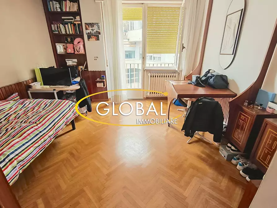 Immagine 4 di Appartamento in vendita  in Via Vittorio Veneto a Ancona