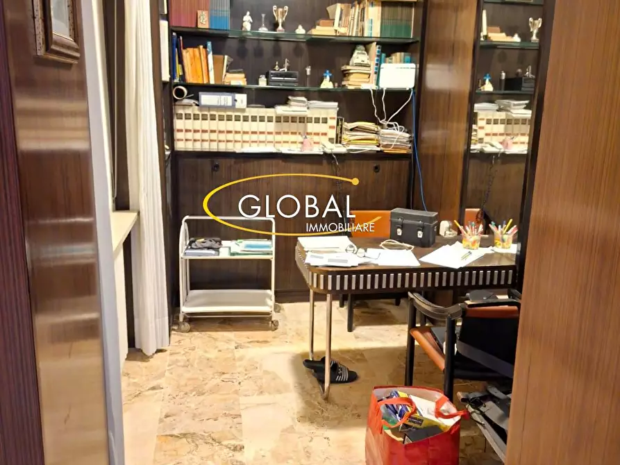 Immagine 5 di Appartamento in vendita  in Via Vittorio Veneto a Ancona