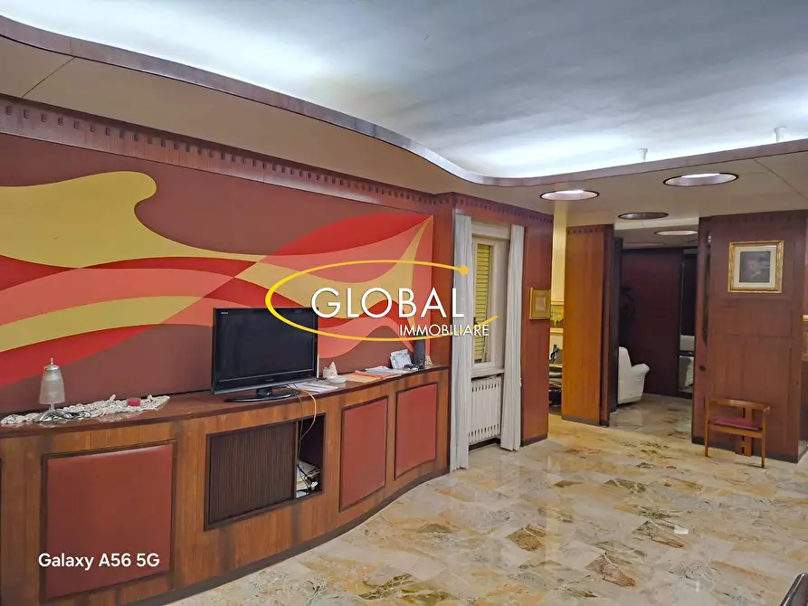 Immagine 2 di Appartamento in vendita  in Via Vittorio Veneto a Ancona