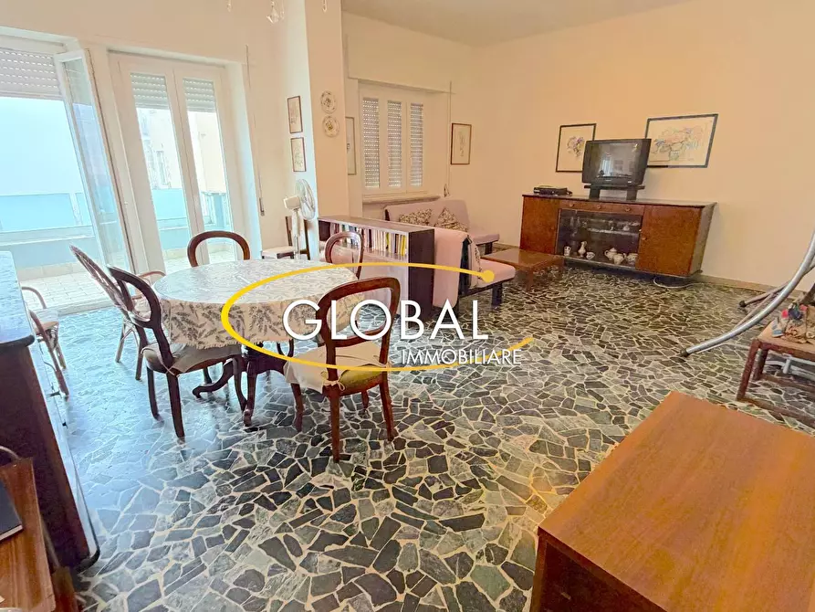 Immagine 6 di Appartamento in vendita  a Ancona