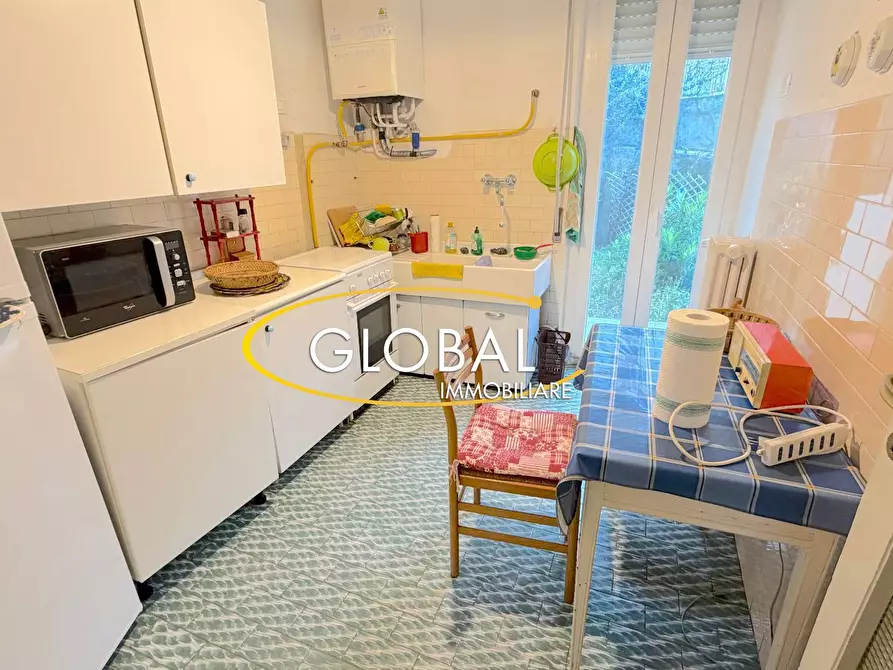 Immagine 10 di Appartamento in vendita  a Ancona