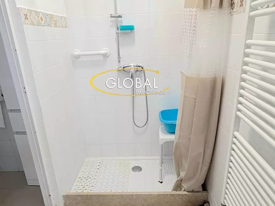 Immagine 19 di Appartamento in vendita  a Ancona