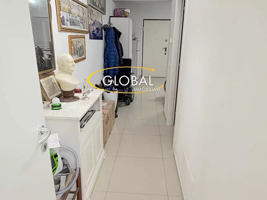 Immagine 7 di Appartamento in vendita  a Ancona