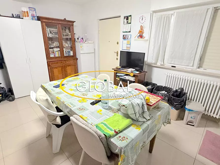 Immagine 5 di Appartamento in vendita  a Ancona