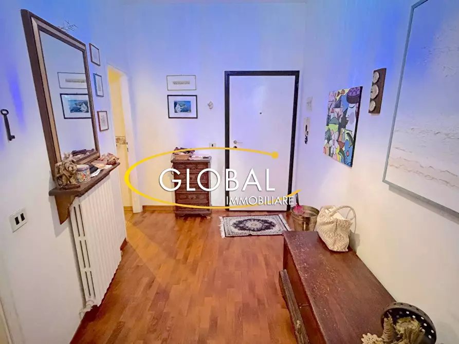 Immagine 7 di Appartamento in vendita  a Ancona