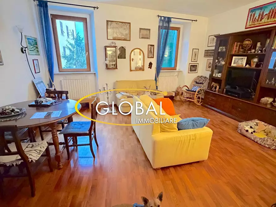 Immagine 2 di Appartamento in vendita  a Ancona