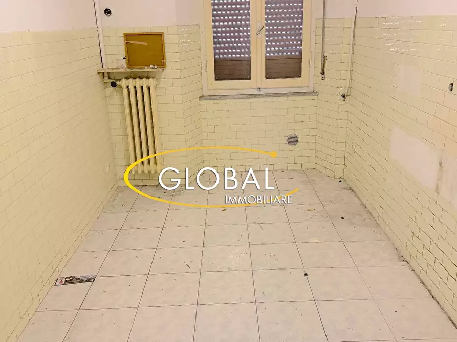 Immagine 3 di Appartamento in vendita  a Ancona