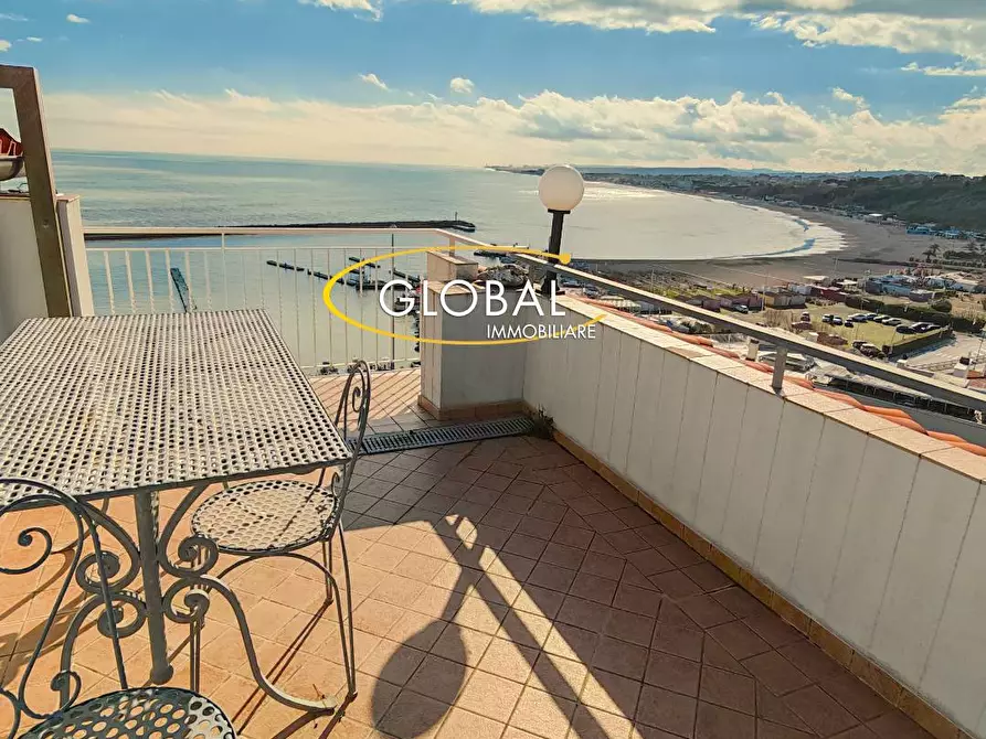 Immagine 8 di Attico in vendita  a Numana