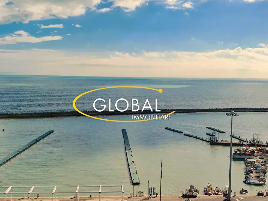 Immagine 3 di Attico in vendita  a Numana