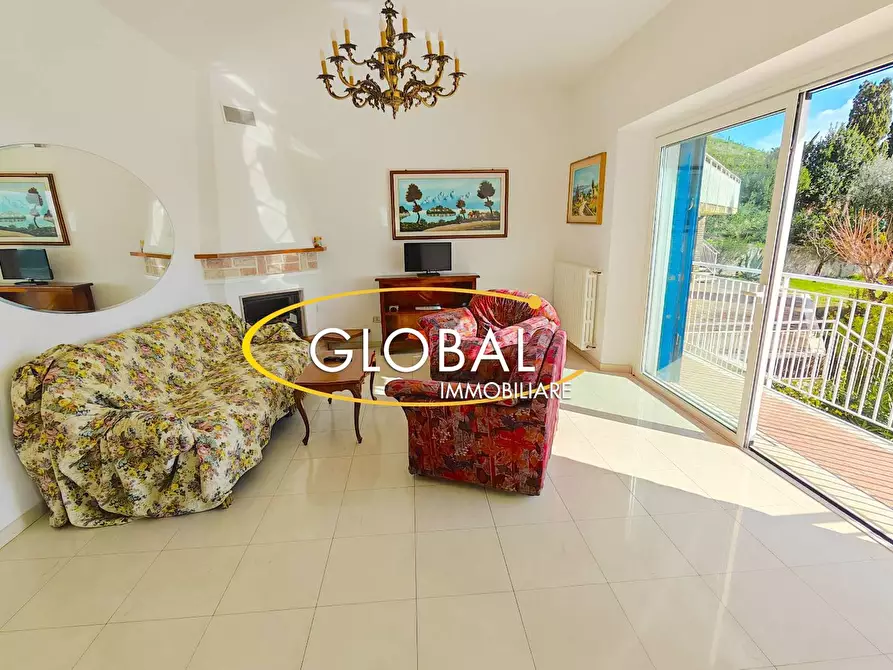 Immagine 27 di Attico in vendita  a Numana