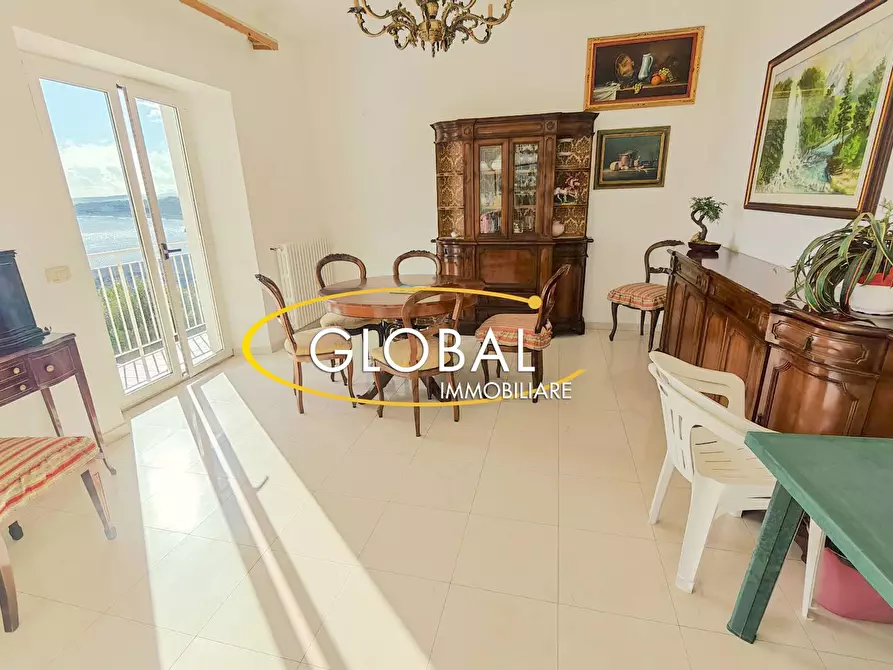 Immagine 22 di Attico in vendita  a Numana