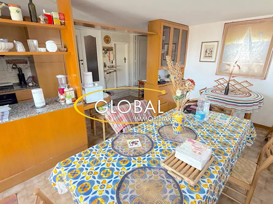 Immagine 34 di Villa in vendita  in Via Del Golfo a Ancona