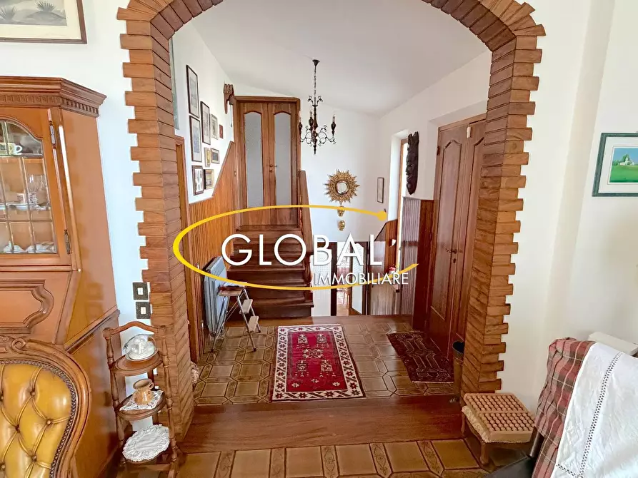 Immagine 29 di Villa in vendita  in Via Del Golfo a Ancona