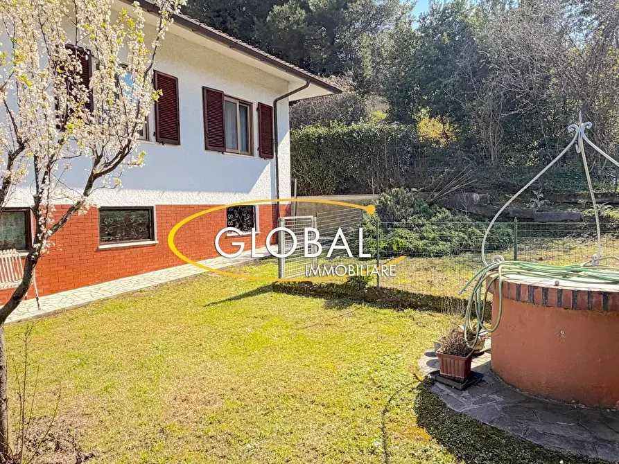 Immagine 16 di Villa in vendita  in Via Del Golfo a Ancona