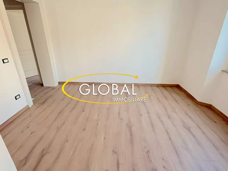 Immagine 10 di Appartamento in vendita  in Viale Della Vittoria a Ancona