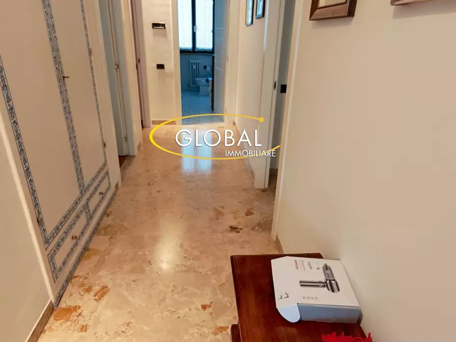 Immagine 11 di Appartamento in vendita  in Via Panoramica a Ancona