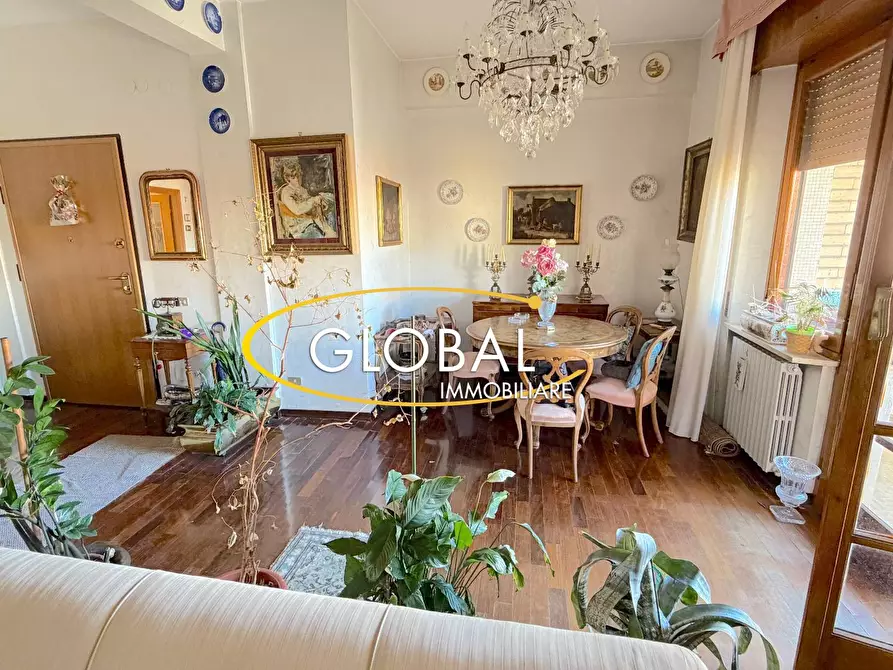 Immagine 4 di Appartamento in vendita  a Ancona