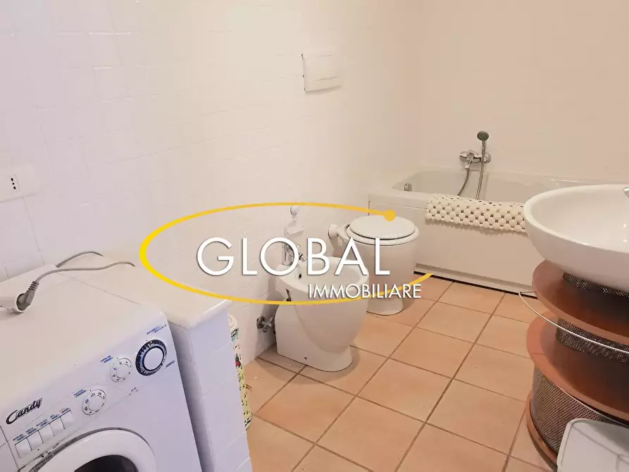 Immagine 12 di Appartamento in vendita  a Numana