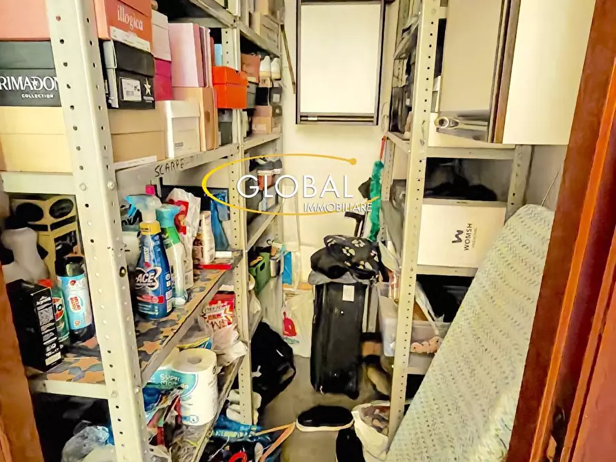 Immagine 28 di Appartamento in vendita  a Ancona