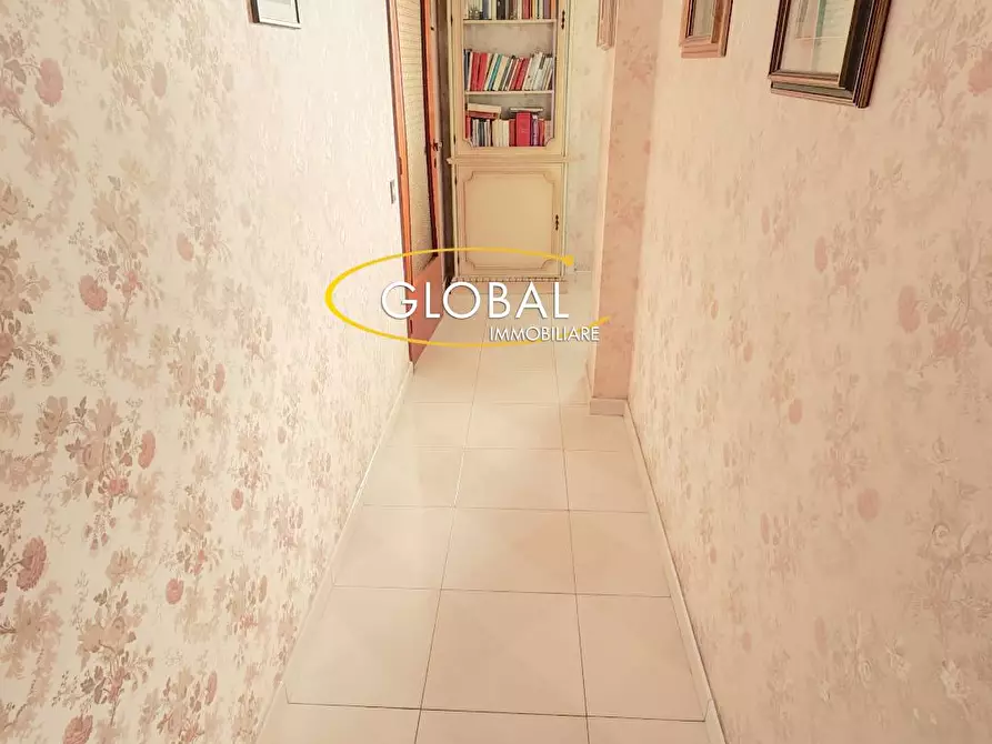 Immagine 16 di Appartamento in vendita  a Ancona