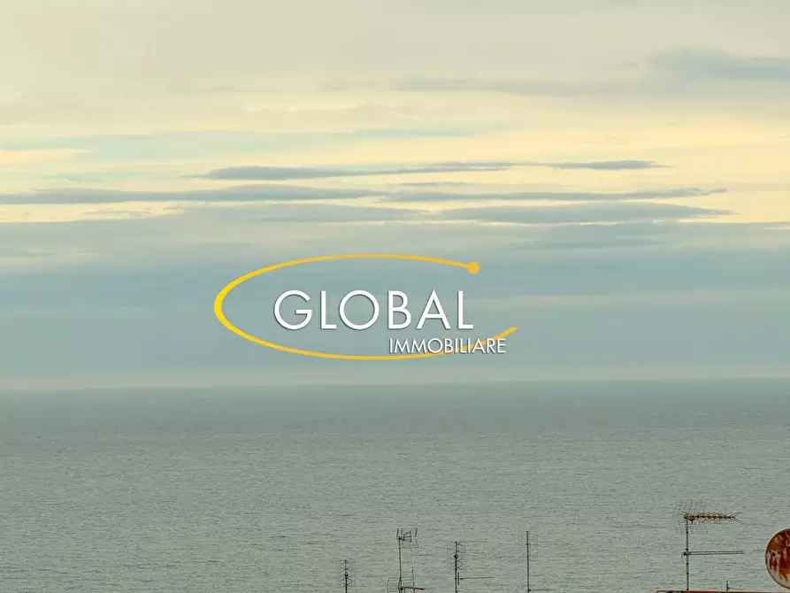 Immagine 2 di Attico in vendita  in Via Panoramica a Ancona