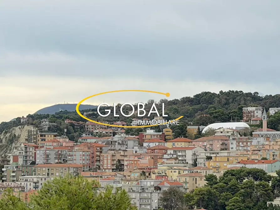 Immagine 4 di Attico in vendita  in Via Panoramica a Ancona