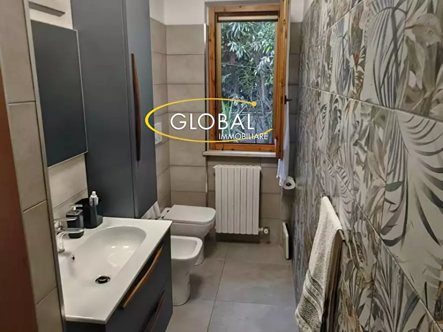 Immagine 23 di Villetta a schiera in vendita  in via Positano a Numana