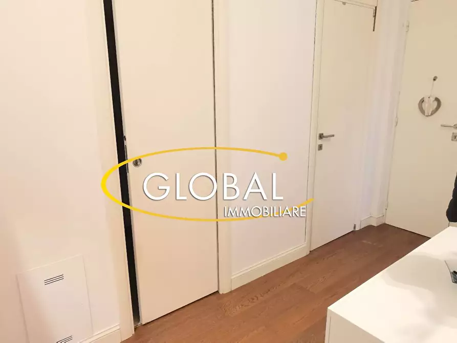 Immagine 13 di Appartamento in vendita  in Via Gino Tommasi a Ancona