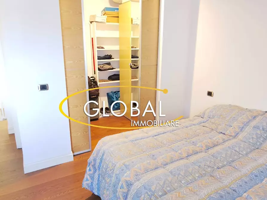 Immagine 14 di Appartamento in vendita  in Via Gino Tommasi a Ancona