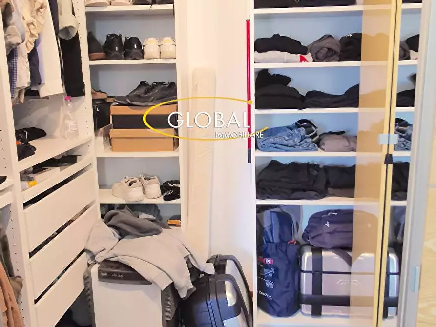 Immagine 18 di Appartamento in vendita  in Via Gino Tommasi a Ancona