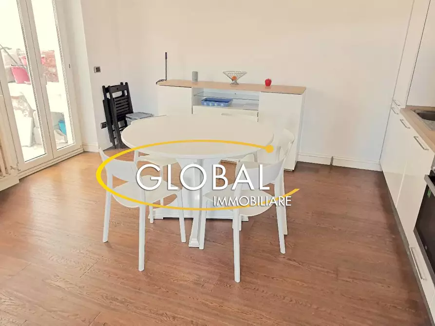 Immagine 9 di Appartamento in vendita  in Via Gino Tommasi a Ancona