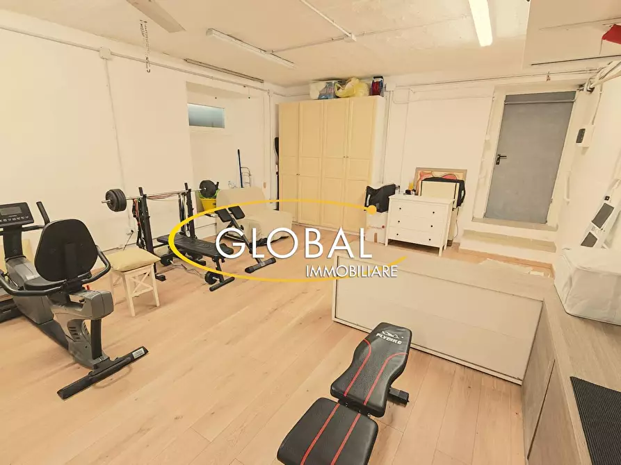 Immagine 8 di Magazzino in affitto  in Via Vito Volterra a Ancona