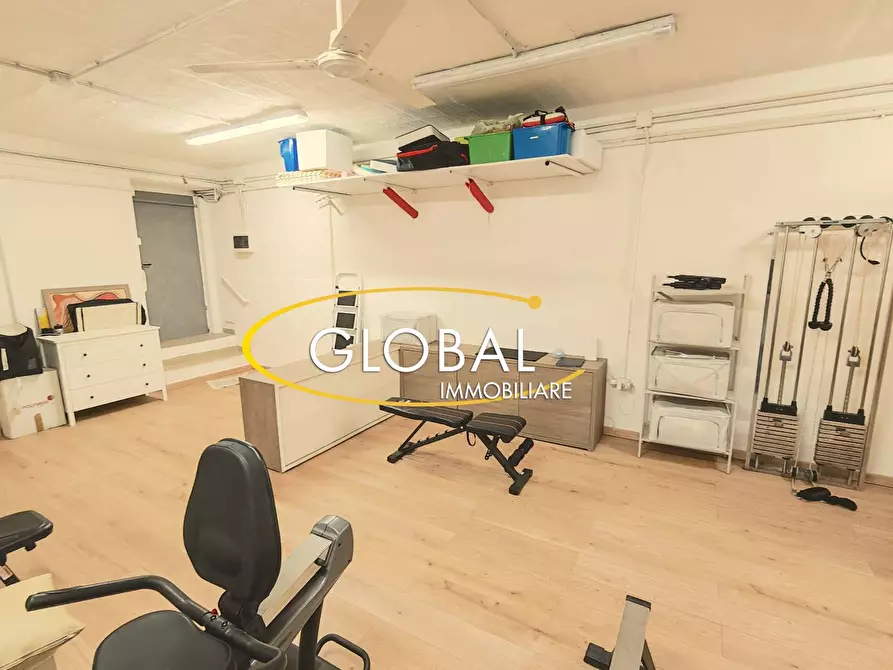 Immagine 7 di Magazzino in affitto  in Via Vito Volterra a Ancona