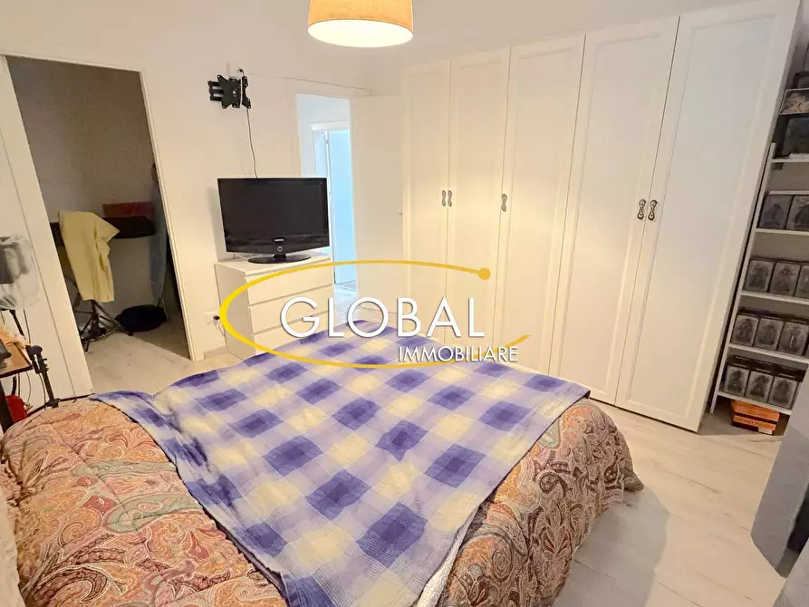 Immagine 10 di Appartamento in vendita  in Via Delle Tavernelle a Ancona