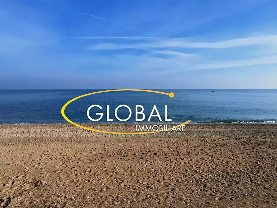 Immagine 15 di Appartamento in vendita  a Numana