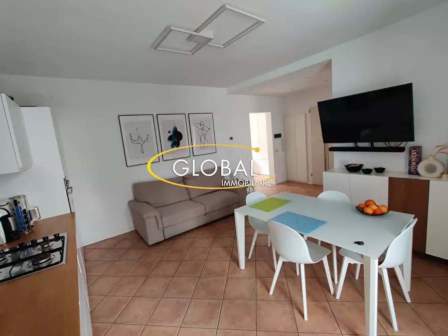 Immagine 4 di Appartamento in affitto  in Via Giacomo Matteotti a Ancona