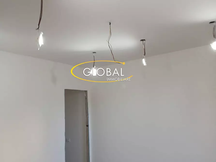 Immagine 6 di Appartamento in vendita  in Via Posatora a Ancona