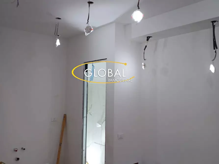 Immagine 10 di Appartamento in vendita  in Via Posatora a Ancona