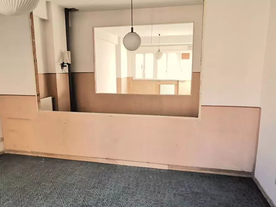 Immagine 2 di Appartamento in vendita  a Ancona