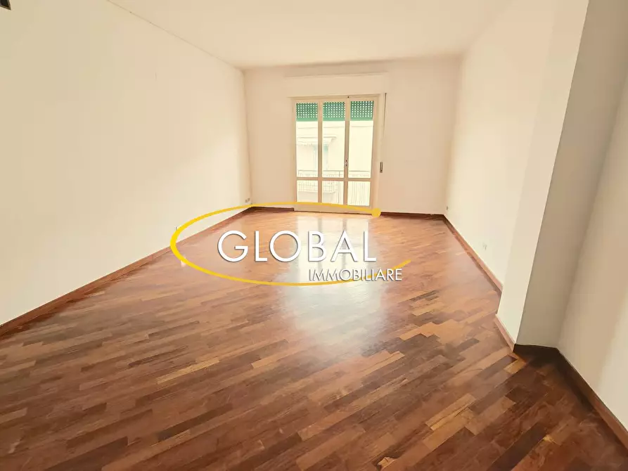 Immagine 7 di Appartamento in vendita  in Via Rodi a Ancona