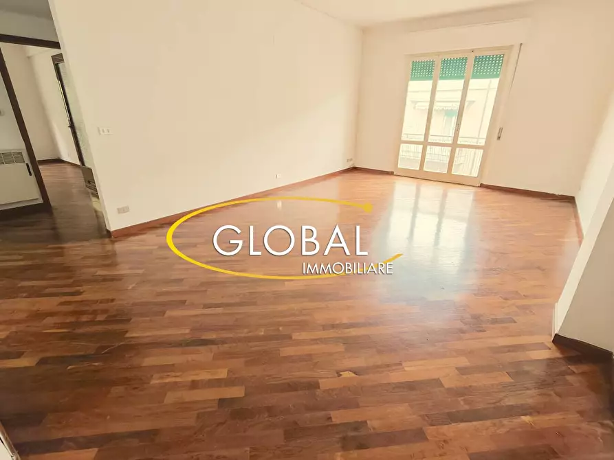 Immagine 9 di Appartamento in vendita  in Via Rodi a Ancona