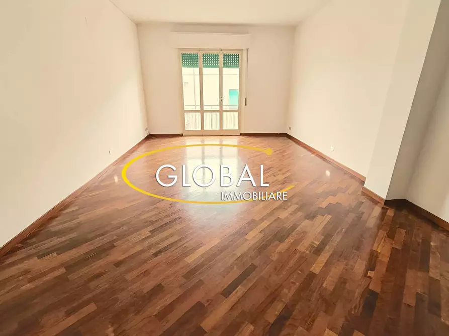 Immagine 11 di Appartamento in vendita  in Via Rodi a Ancona