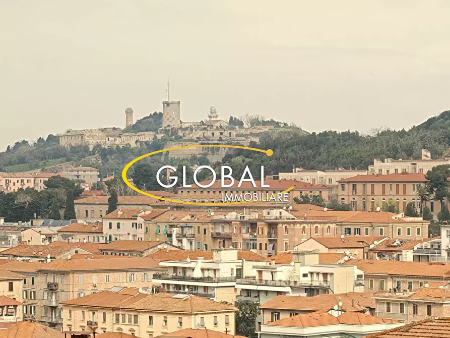 Immagine 1 di Appartamento in vendita  in Via Rodi a Ancona