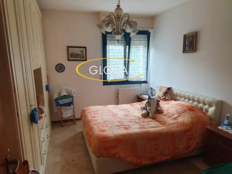Immagine 16 di Appartamento in vendita  in Via Ruggeri a Ancona