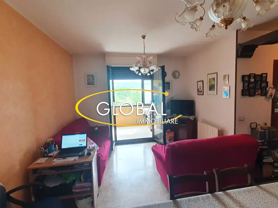 Immagine 9 di Appartamento in vendita  in Via Ruggeri a Ancona