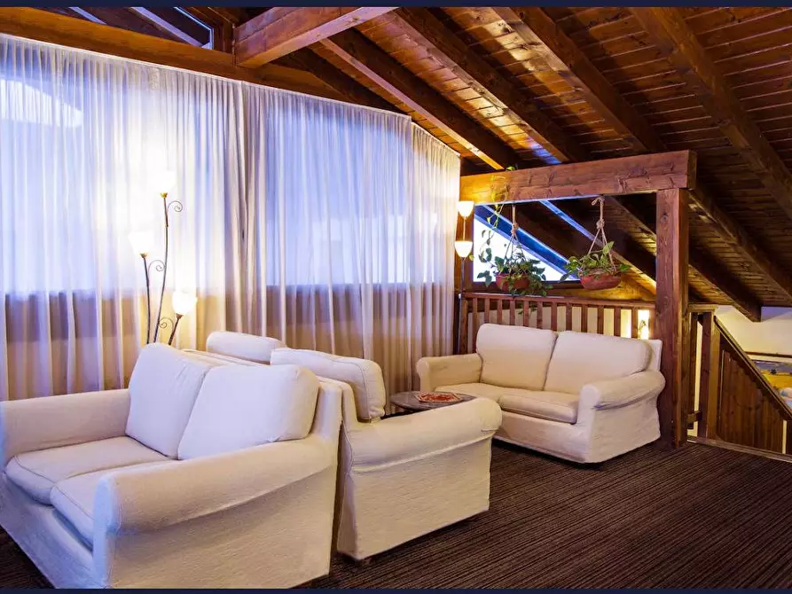 Immagine 6 di Appartamento in vendita  in Via Regionale 35 a Courmayeur