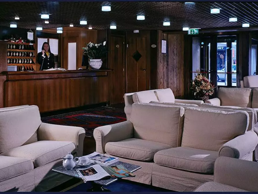 Immagine 7 di Appartamento in vendita  in Via Regionale 35 a Courmayeur