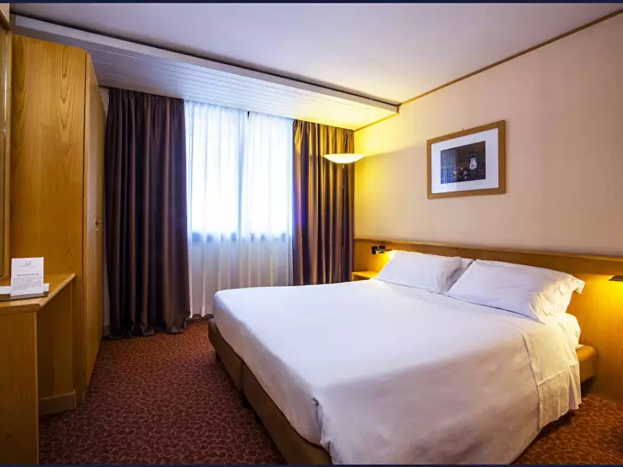 Immagine 11 di Appartamento in vendita  in Via Regionale 35 a Courmayeur