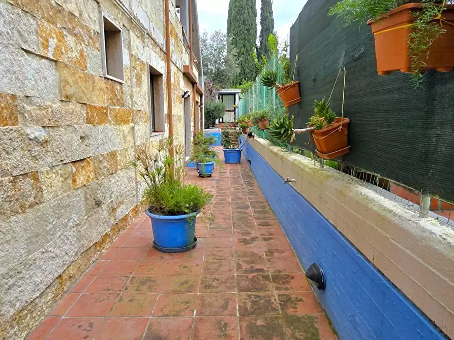 Immagine 9 di Villa in vendita  in Strada Carducci 3/b a Bari