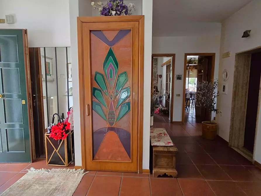 Immagine 14 di Villa in vendita  in Strada Carducci 3/b a Bari